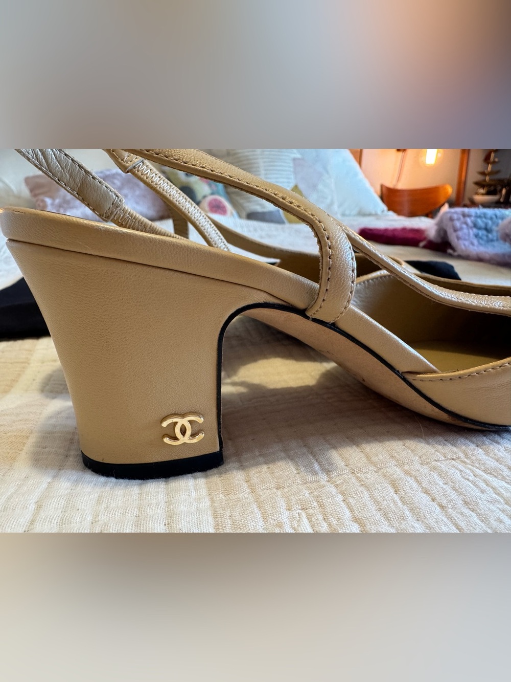 Chanel Goatskin Grosgrain Cap Toe Sling back Heel Two Tone Beige Black Sz 37 - Picture 7 of 11
